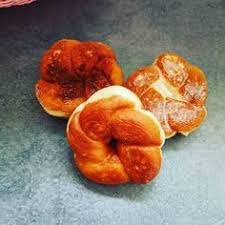 طريقة تحضير دونات الزهرة بخطوات التشكيلة baked donuts food baking