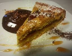 Quando la tradizione incontra fantasia e ingredienti di qualità, il risultato è strepitoso! Crostata Rustica Pesche Amaretti E Cioccolato Picture Of Locanda Dei Bagordi Chiusa Di Pesio Tripadvisor