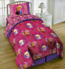 Product title frozen 2 sheet set kids bedding. Amazon Com Disney Frozen Twin 4 Piece Bedding Set With Tote Reversible Comforter Sheets Pillowcase Home Kitchen