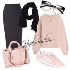 Öncelikle renk gruplarını bilerek onları nasıl kullanacağımıza bir göz atalım. Fume Rengi Hangi Renk Ile Uyumludur