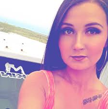 Turn around and drop your weapons 🤣🤣🤣