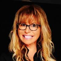 Hannah Newberry's Instagram, Twitter & Facebook