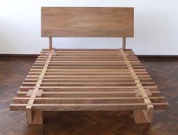 Camabu Estrutura De Encaixe Madeira Macica Jequitiba Dimensao Variavel 140x190 Cm Cama De Madeira Moveis De Paletes Cama Madeira