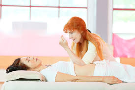 Whether relaxation or deep tissue, our our massage is a blend of thai, swedish, therapeutic, and ashiatsu which allows us to customize our massage according to each individual's need. Chi Nei Tsang Massage Ii With Certification Elixier Chi Kung Tao Garden Thailand 29 Nov 2020
