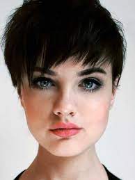 Gorgeous Short Length Hairstyle For Round Face With Pixie Haircuts 2019 Photos And Trends Short Hair Styles For Round Faces Short Dark Hair Short Wedding Hair