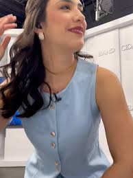 último plantão do ano🎄🎅🏼 6/6 ✅ até 2026 👋🏼, looks: @simonepetrimodas  @usevega_concept , acessórios: @estiloromano @akzasemijoias , penteado:  @penteadosfernandagoncalves , maquiagem: ...