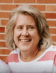 Janet Creason's Instagram, Twitter & Facebook