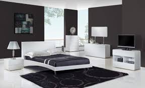 Modern bedroom furniture designs provide more open space which makes it easier to move around the room. Bedroom Design Tips With Modern Bedroom Furniture Artmakehome