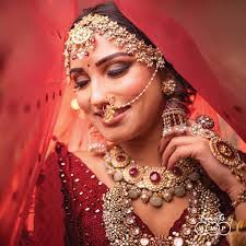 Darshika Mehta's Instagram, Twitter & Facebook