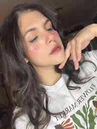 How to pitch a podcast to small networks and incorporate advertisements?