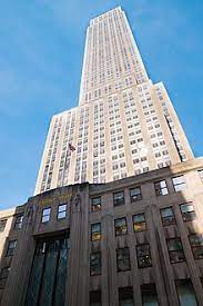 Mai 1931 eröffnet (da kann sich wenn ihr das empire state building ohne lange wartezeit besuchen wollt, kommt ihr am besten außerhalb der stoßzeiten. Empire State Building Wikipedia