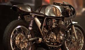 美しすぎるカフェレーサー honda cb750ベースのカスタムがすごすぎてよだれが止まらない lawrence motorcycle x cars a your life カフェレーサー クラシックバイク レーサー