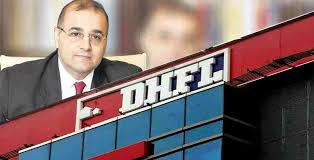 Kapil wadhawan, cmd, dhfl (left) with shah rukh khan. Dheeraj Wadhawan Kapil Wadhawan Wadhawan Brothers Lawstreet Journal