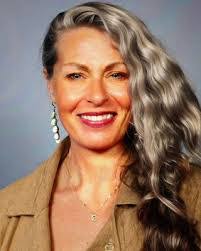 Natasha Roper's Instagram, Twitter & Facebook