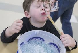 Discovery Center celebrates National Bubble Week with soap and suds