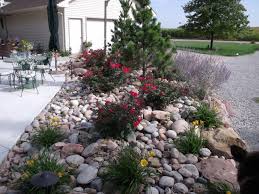 Gartengestaltung Mit Steinen Praktische Tipps Und 23 Tolle Ideen Garten Zenideen Garten Steingarten Landschaftsbau Ideen