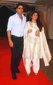 Main shayar to nahin starcast: What S Dimple Kapadia Doing In Son In Law Akshay Kumar S Film Masala Com