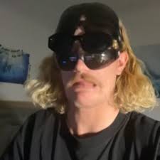 Listen to Motive by skantia in Vesta