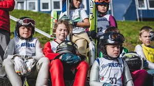 Im eisschnelllauf fällt die entscheidung über 500 m der damen, mit dabei die österreicherin vanessa. Osv Osterreichischer Skiverband