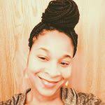 Alicia Nesbitt's Instagram, Twitter & Facebook