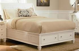 65.5w x 87.25d x 63h in. Coaster Queen Size Bed 201309q White Appliances Connection