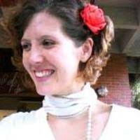 Roberta Simon's Instagram, Twitter & Facebook