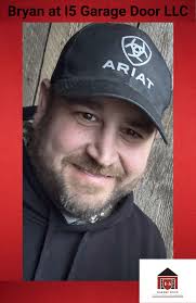 ⚠️ THIS IS THE REAL BRYAN FROM I5 Garage Door LLC⚠️ ⚠️ IMPORTANT COMMUNITY  ALERT ⚠️ Friends and neighbors, we need to warn you about a SCAMMER  operating in our area claiming