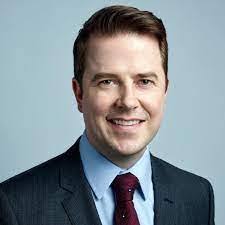 Albert Capulong's Instagram, Twitter & Facebook