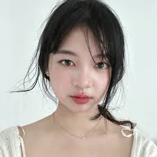 Alex Bondoc's Instagram, Twitter & Facebook