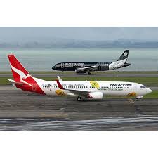 Rugby Rivalry At Auckland International Airport Qantas B737 838 Wallabies Special Scheme Taxis To The Gat With Images Air New Zealand Australian Airlines Auckland Airport