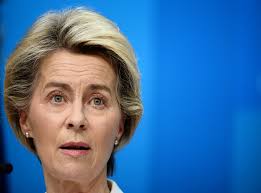 She was initially seen as a possible successor to german chancellor angela merkel. Who Is Ursula Von Der Leyen The Eu Chief Stood Between Boris Johnson And A Brexit Deal The Independent