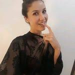 Melanie Macomber's Instagram, Twitter & Facebook