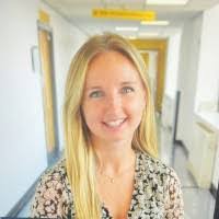 Anna Wingfield's Instagram, Twitter & Facebook