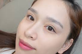 Eyelid spraying to open the tail stones