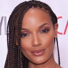 This cayman born actress/model is best known for her appearances in sports illustrated, vogue, and victoria's secret. Selita Ebanks Model Alter Geburtstag Bio Fakten Familie Vermogen Grosse Mehr Allfamous Org