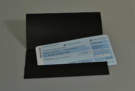 Welche gebühren sind im flugticket enthalten bzw. Einladungskarten Flugticket Geburtstag Hochzeit Tickettasche Exklusivedrucksachen