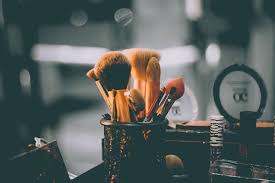 tiktok makeup brush challenge