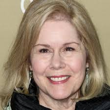 Alma Hodge's Instagram, Twitter & Facebook