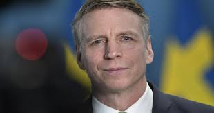 Miljöpartiet går på offensiven i skogspolitiken. 3phlo4wpdkrn1m