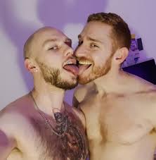 TW Pornstars - Leander 🍉. Twitter. Our mouths kinda make a heart ♥ Its  called romance and. 11:26 PM - 6 Nov 2019