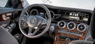 Restylage Surtout Interieur Pour La Mercedes Classe C 2018 L Automobile Magazine