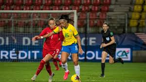 Futebol feminino tem jogo ao vivo hoje — foto: Brasil 2 X 2 Canada Torneio Da Franca De Futebol Feminino Rodada 3 Tempo Real Globo Esporte