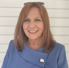 Zoomies-ing into the new year like 🐶🚗💨