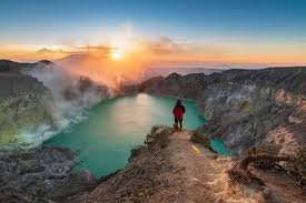 Ijen Crater Is Opened Foreign Tourist Must Bring Rapid Test Results Nusa Daily