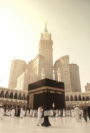 Looking for the best kaaba wallpaper? Abraj Al Bait Towers Mecca Arsitektur Islamis Arsitektur Masjid Tempat Tujuan Wisata