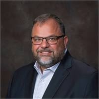 Aaron Minglin's Instagram, Twitter & Facebook