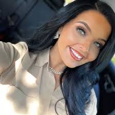 Tammy Cyrus's Instagram, Twitter & Facebook