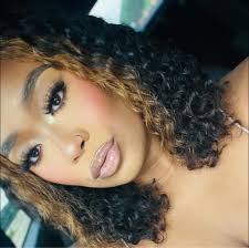 BTS📸🖤🤞🏾🔥 of our Christmas shoot 🎄Thank you Kirstie Johnson & Christie  Jackson y'all book with Christie RedemptionStudios Jackson Redemption  Studios Photography for your sessions they never miss! ❤️🖤🤞🏾🥶📸 *I DO  NOT OWN