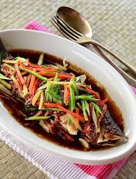 Cara mengolah ikan berkuah nggak jauh berbeda dengan olahan lainnya. Dapur Tanpa Sempadan Ikan Siakap Kukus Berkuah Kicap Malaysian Cuisine Malaysian Food Food