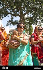 Kalash yatra hi-res stock photography and images - Alamy